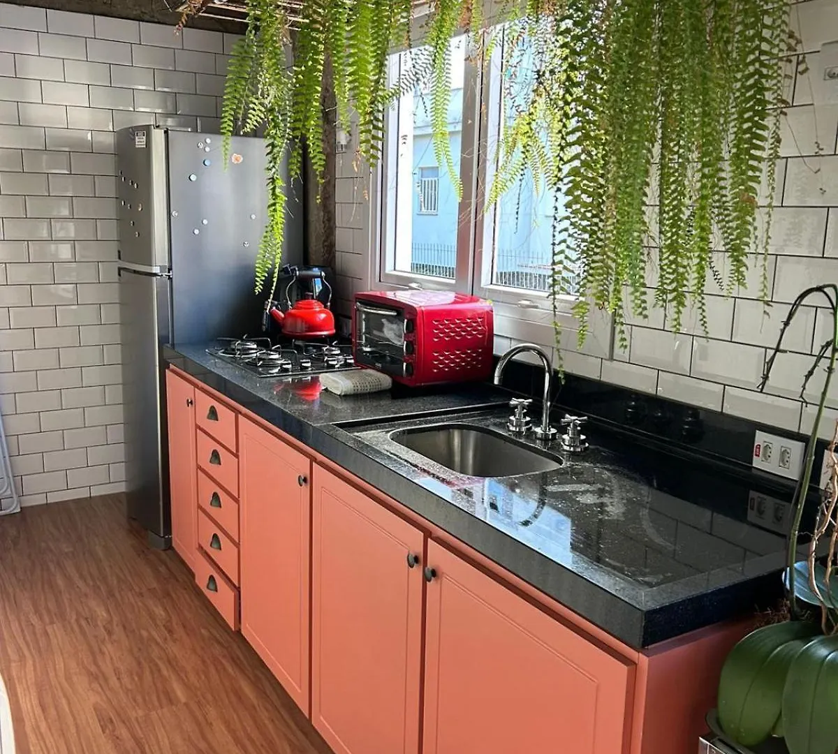 Apartamento Em Estilo Industrial 阿雷格里港